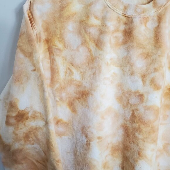 Sand Blown Custom Tie-dye Sweatshirt or Hoodie - Picture 5 of 7